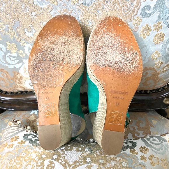 Paloma Barcelo’ Rosette Wedge Sandals - Picture 10 of 12